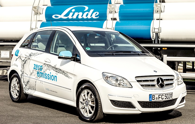 Mercedes Benx F Cell, hydrogen powered electric car